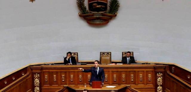 Juan Guaidó an declaro ilegal todos los actos de gobierno nacional 15468